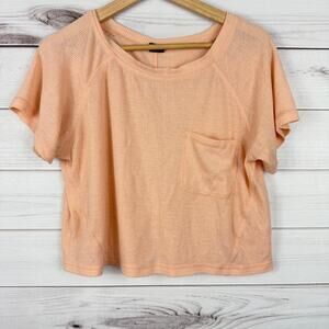 Free Press Women's‎ Cropped Tee Size XS Super Soft Peach Color
